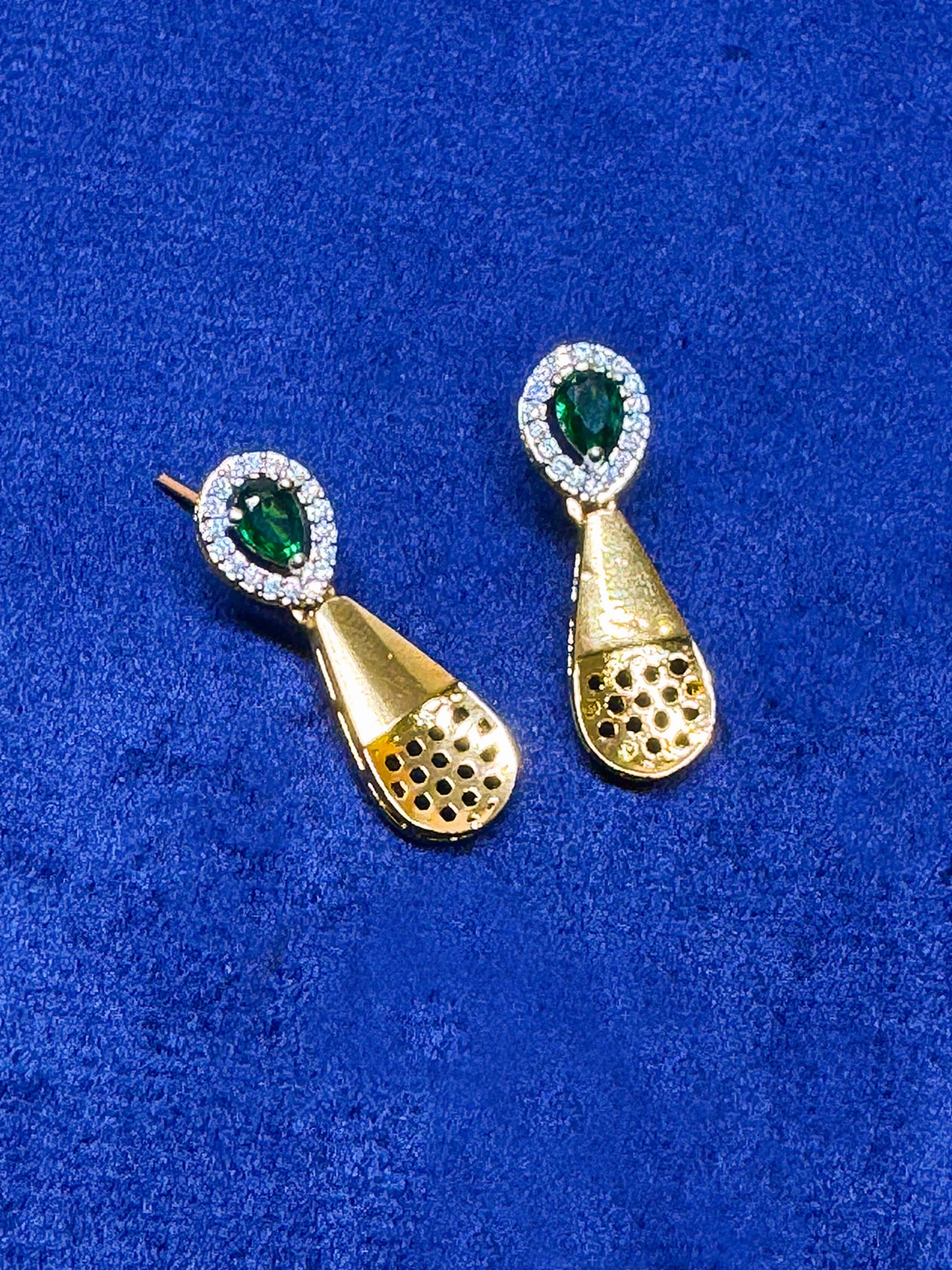 Gold Plated Green AD Minimal Jewellery Set