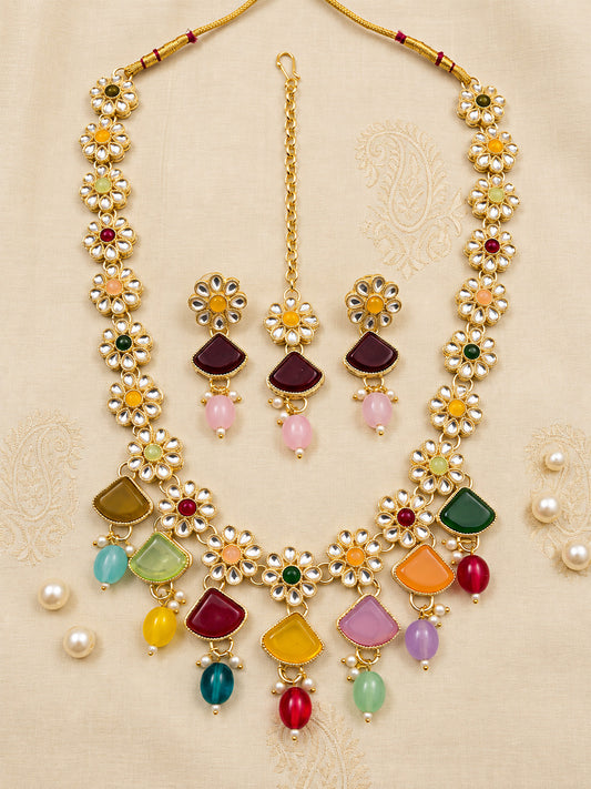 Gold Plated Artificial Stones and Beads Jewellery Set With Maangtika