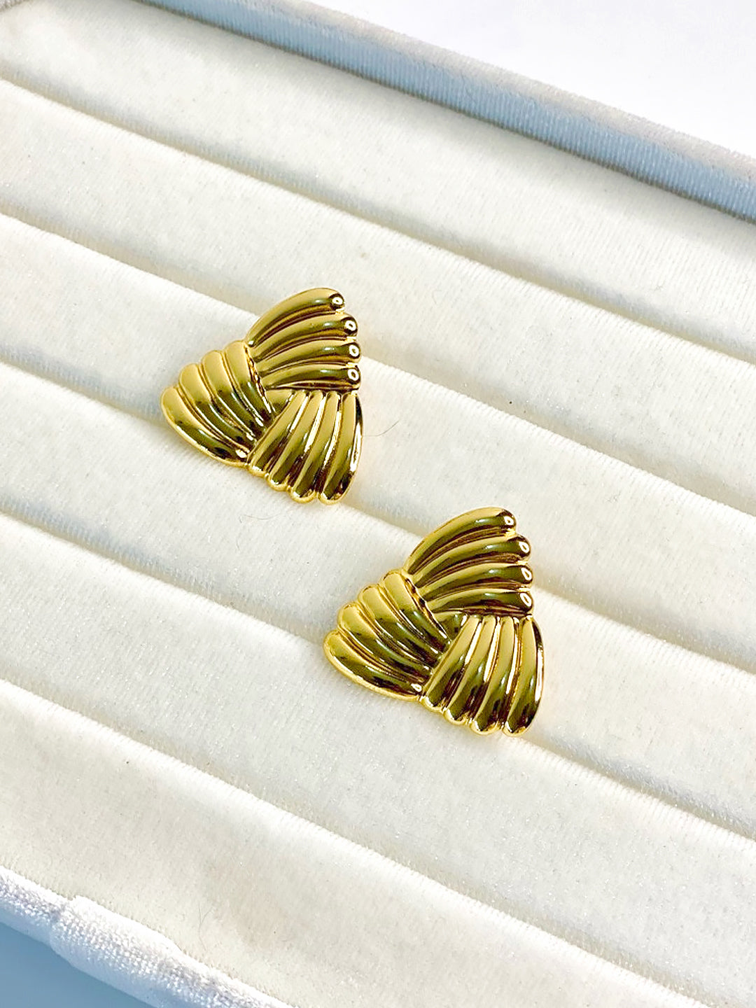 Stainless Steel Anti Tarnish Triangular Knot Stud Earrings