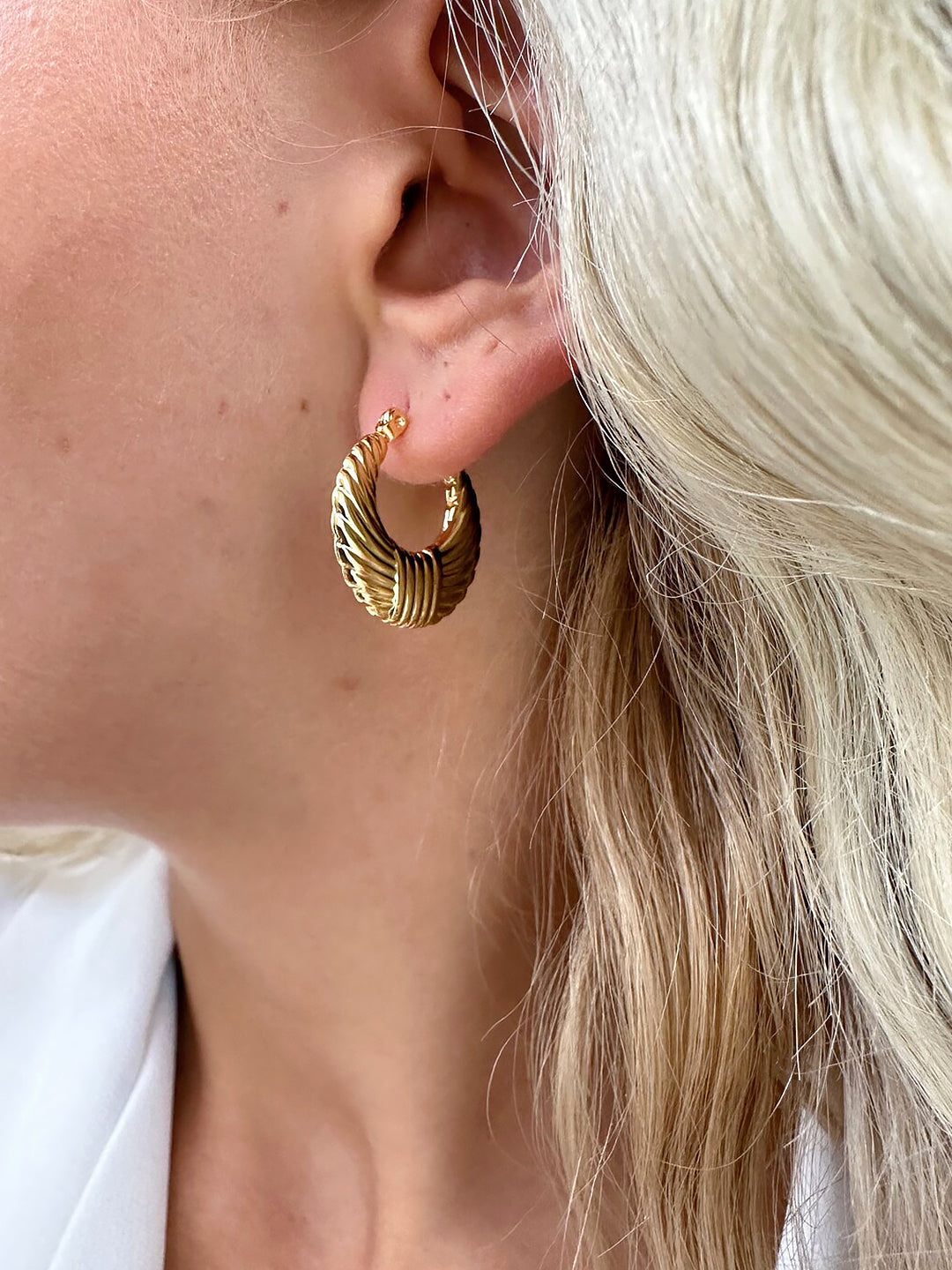 Stainless Steel Anti Tarnish Vintage Hoop Earrings