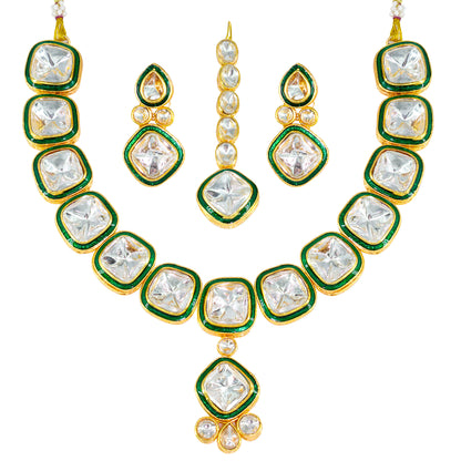 Green Kundan-Studded Jewellery Set
