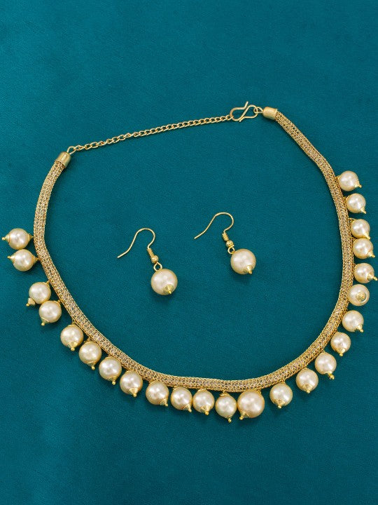 Gold-Plated Cubic Zircon-Studded & Pearl-Beaded Jewellery Set
