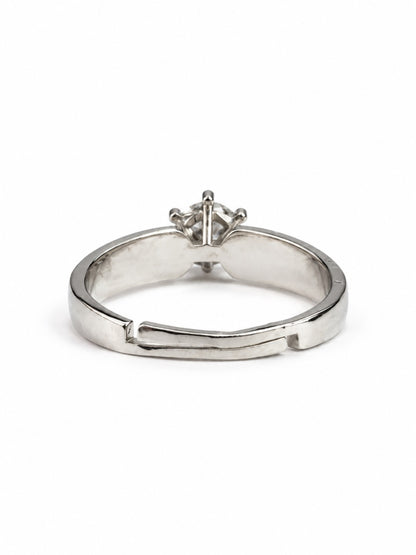 Clear Round Solitaire Curved Band Ring - Silver Plated, image5