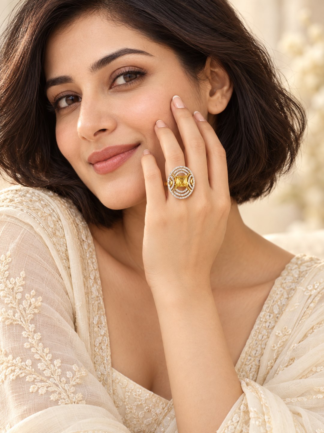 Yellow Center Stone Oval Geometric Halo Ring - Gold Plated