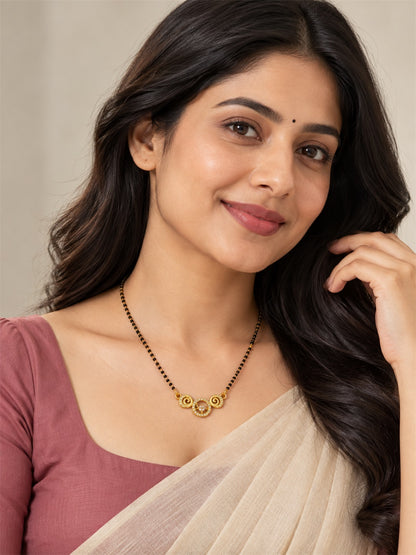 White round stone and spiral gold-plated mangalsutra