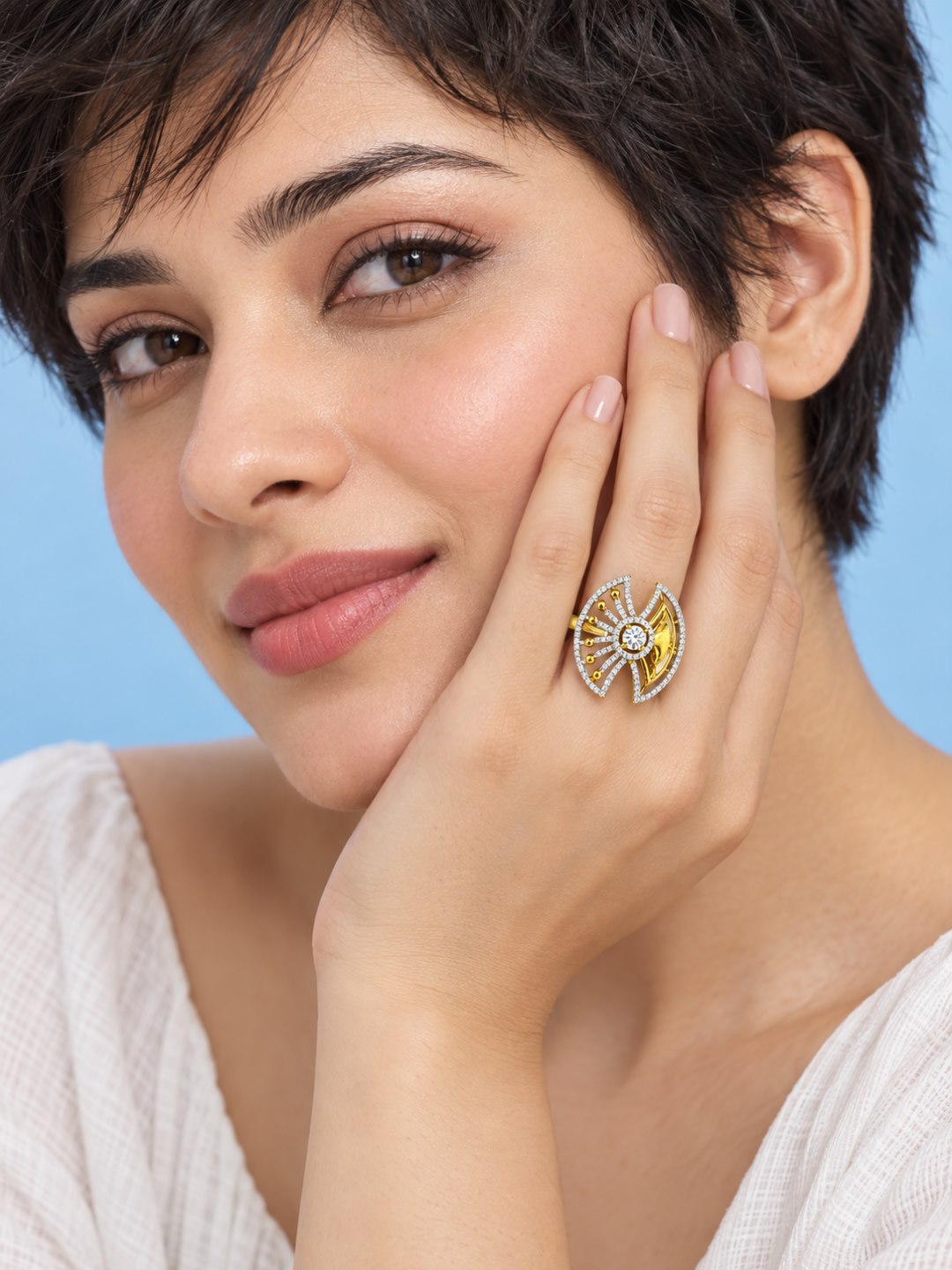 White Center Stone Fan Motif Ring - Gold Plated - model close-up