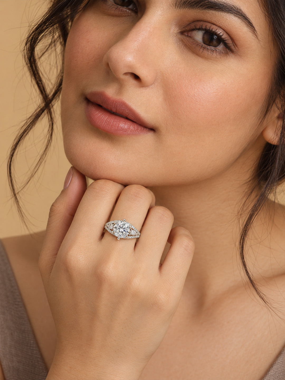 Clear Round Stone Split Shank Ring - Silver Plated, model close-up
