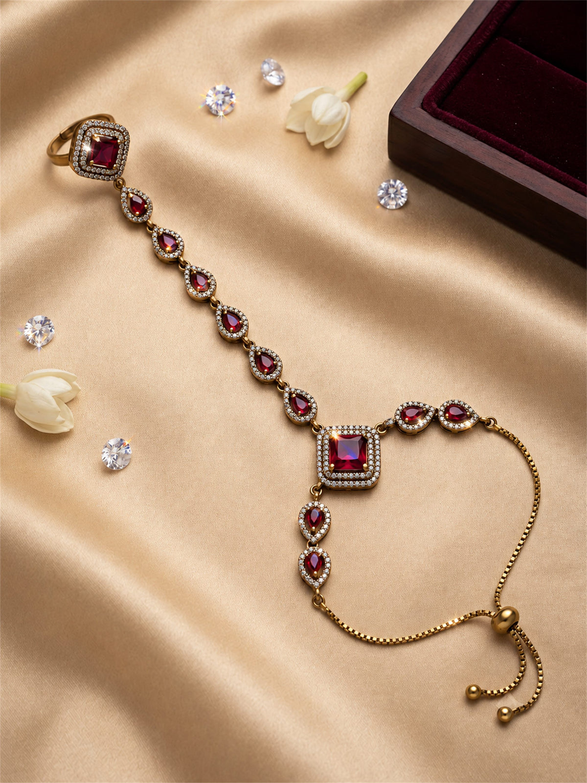 Red Square Halo and Teardrop Hathphool - Mehndi Plated