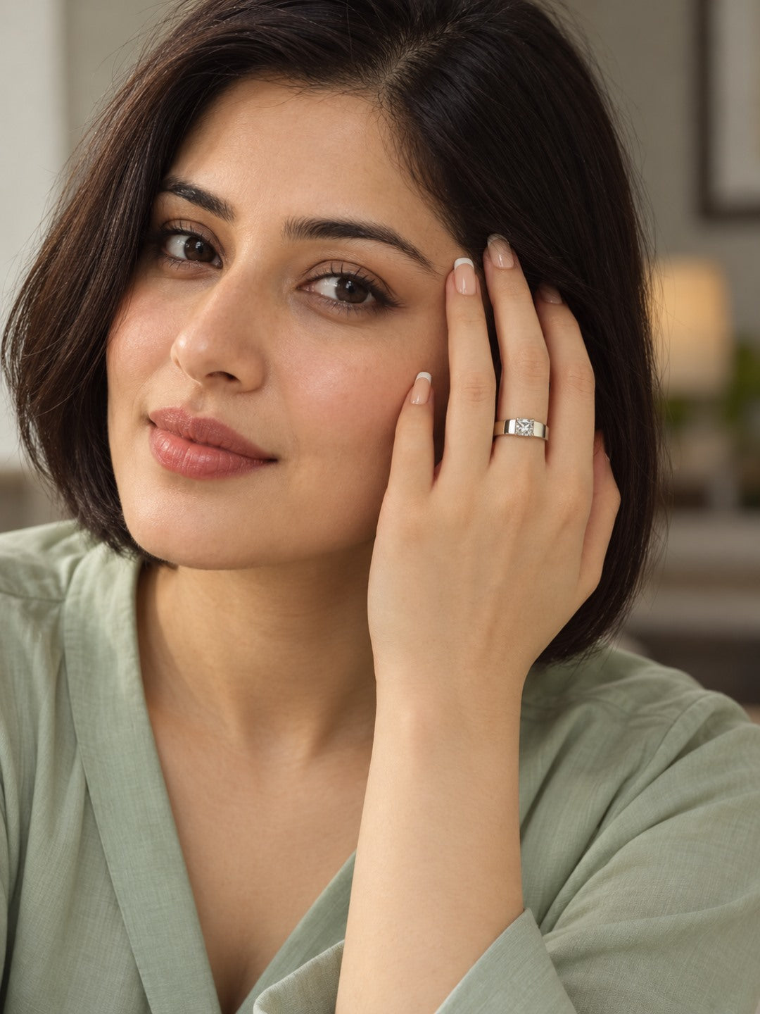 Clear Stone Solitaire Wide Band Ring - Silver Plated, image3