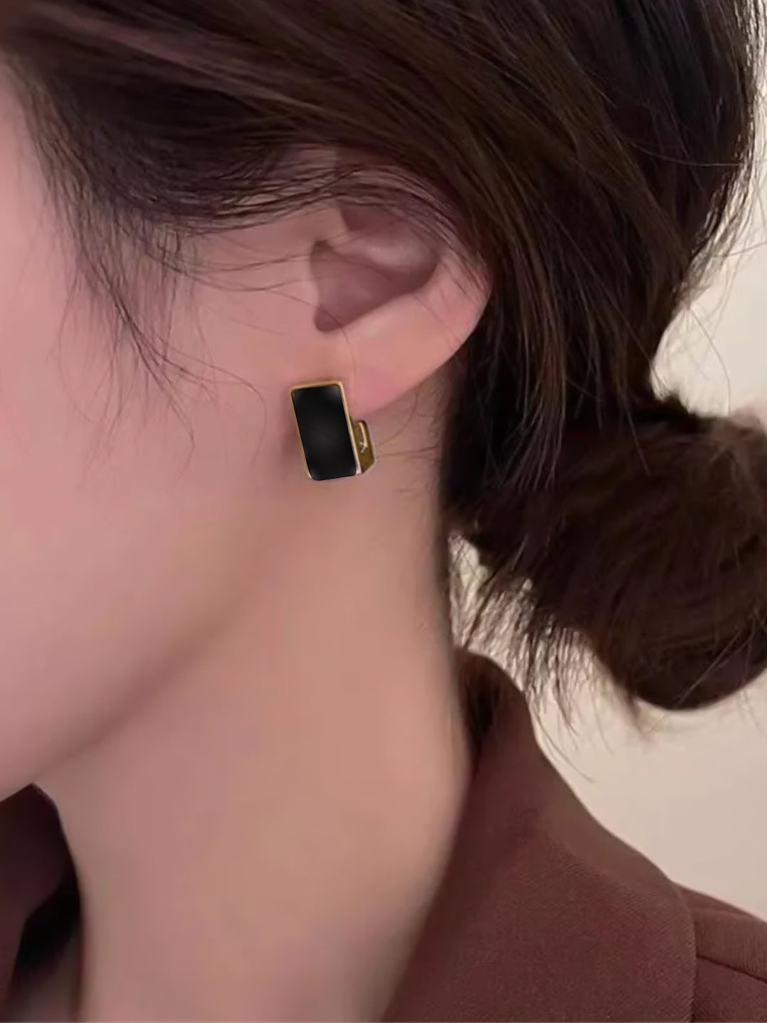 Black Contemporary Studs Earrings
