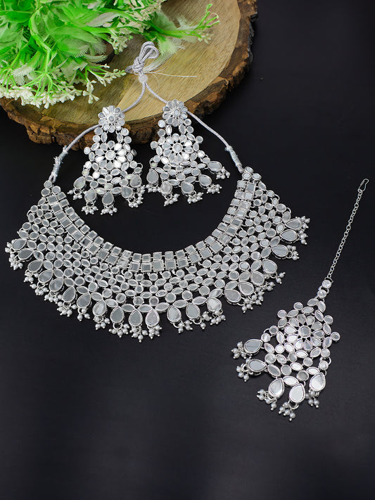 Silver-Plated Mirror-Studded & Beaded Jewellery Set With Maangtika