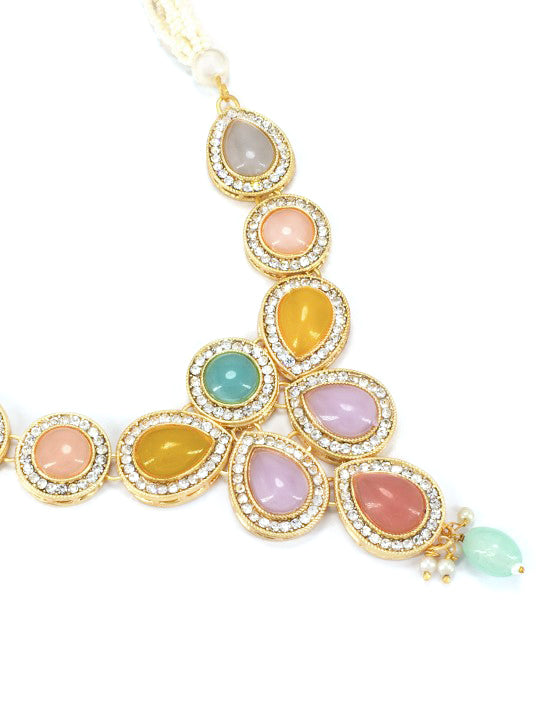 Gold-Plated Crystal Studded & Beaded Jewellery Set With Maangtika