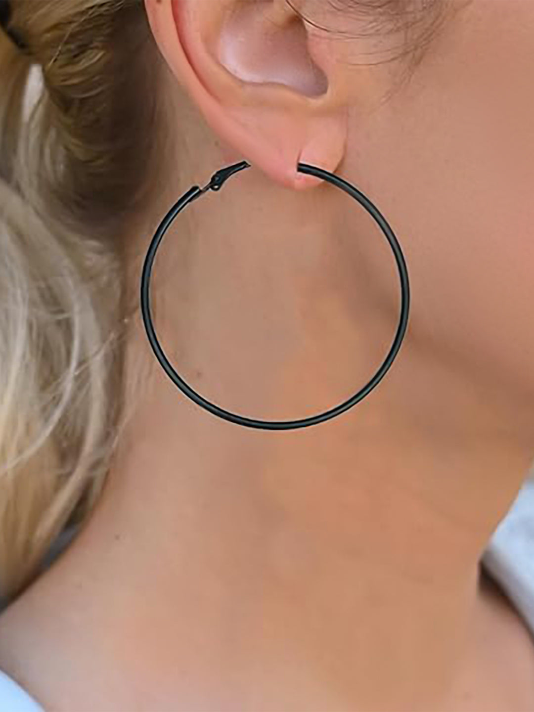 Pack of 8 Studs & Hoop Earrings