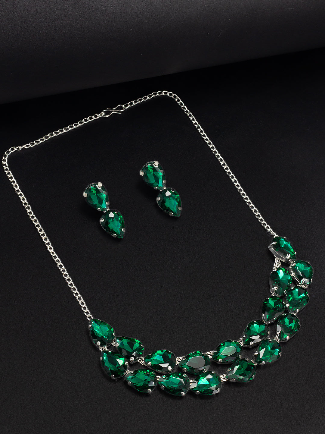 Green Double Layered Jewellery Set