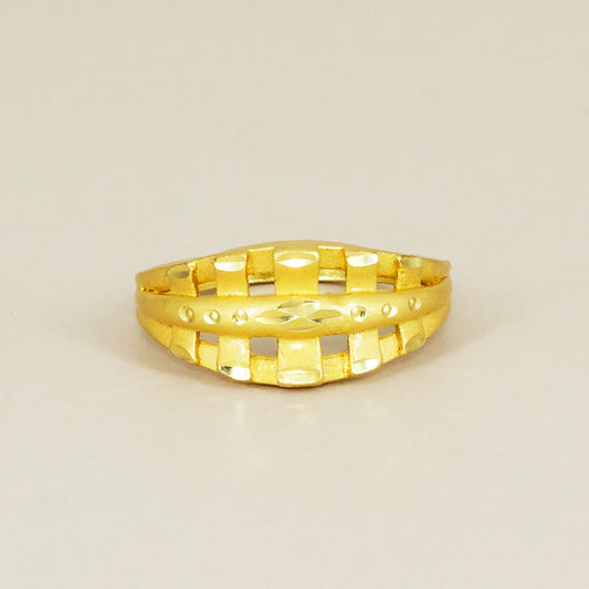 Gold Plated Anti Tarnish Finger Ring for Women