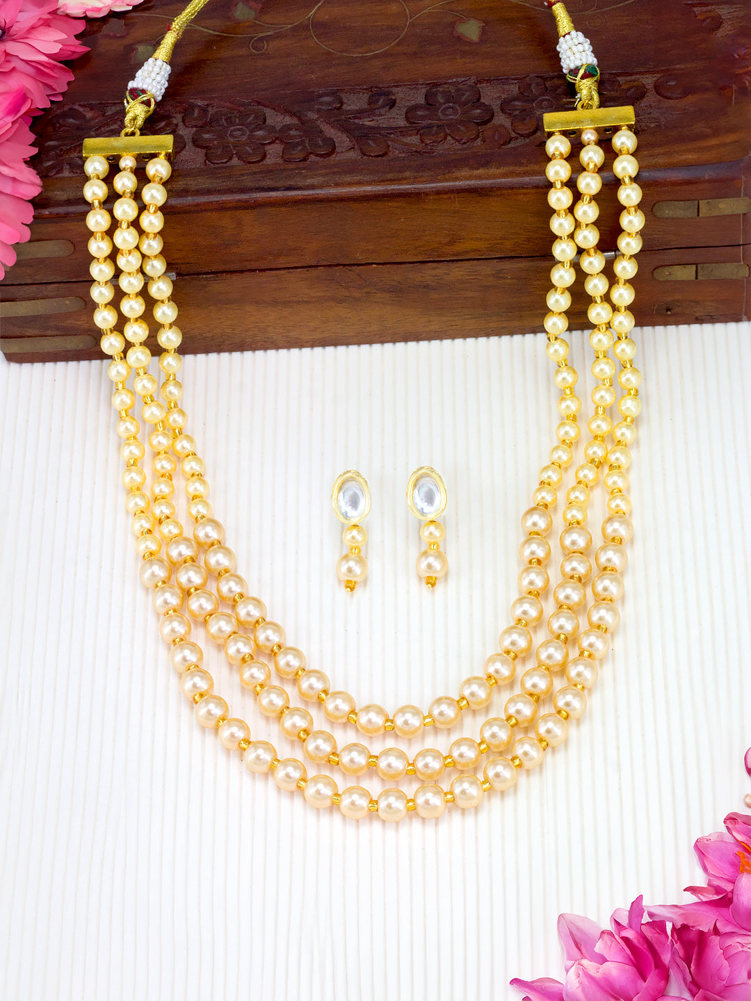 Pearl Triple Layered Jewellery Set