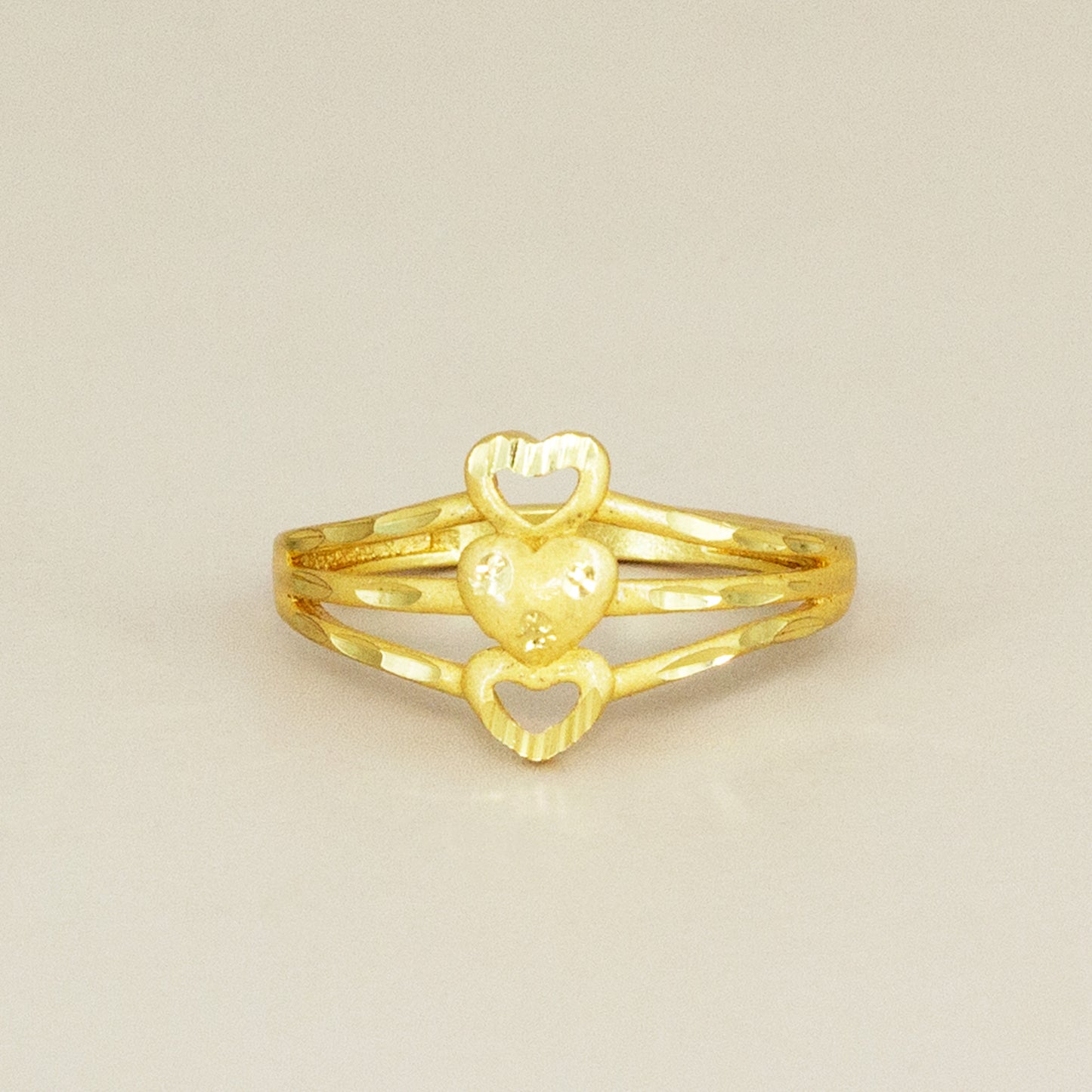 Gold Plated Anti Tarnish Finger Ring for Women