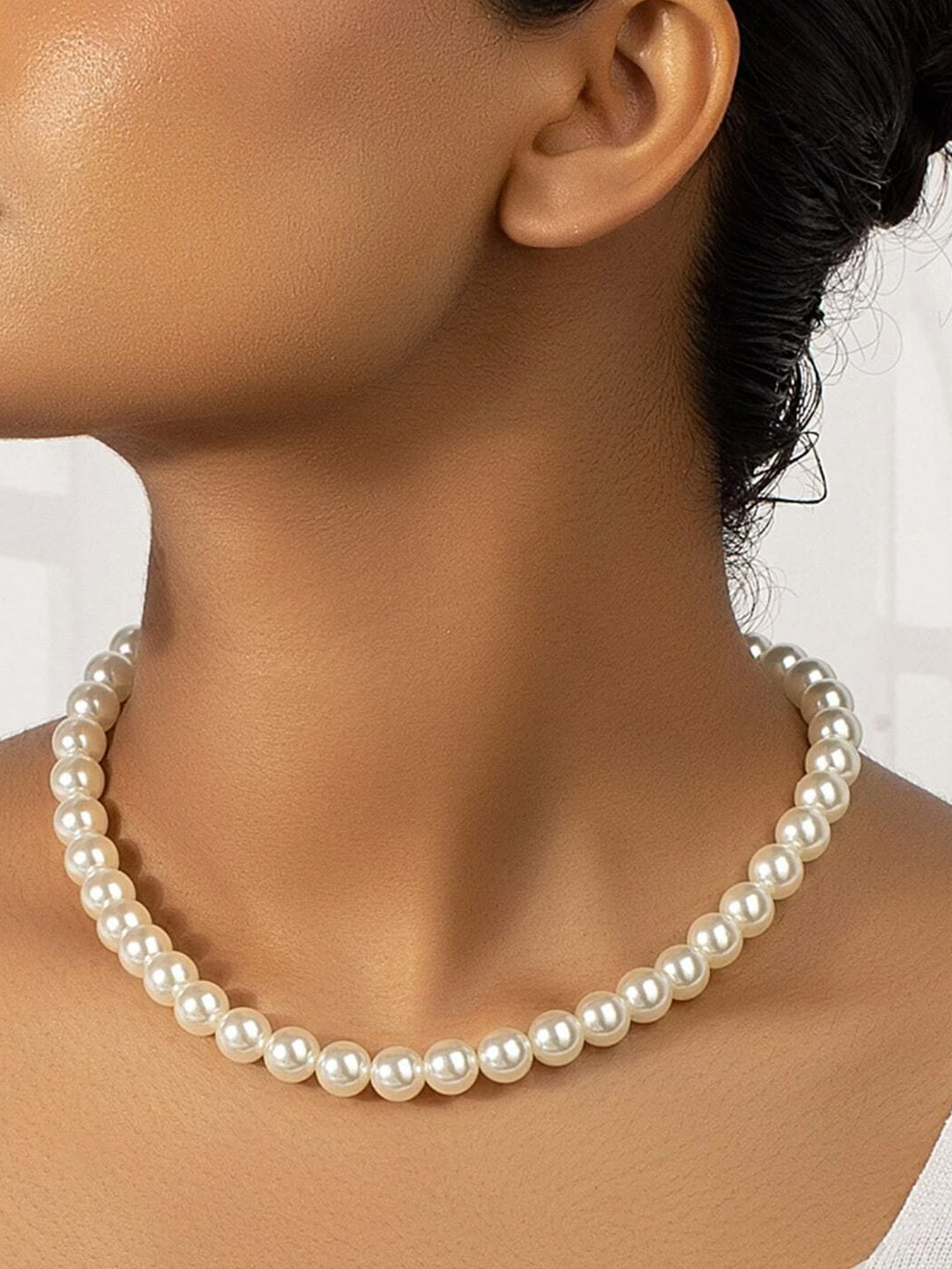 Minimal Pearl Beaded Moti Mala Necklace