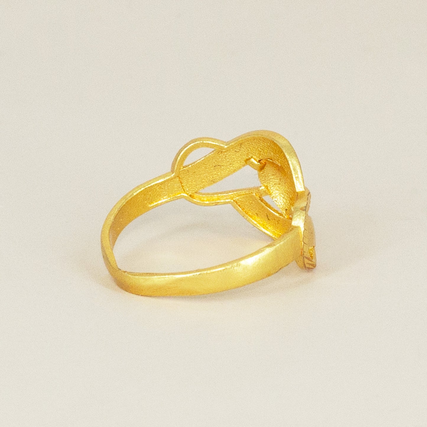 Gold Plated Anti Tarnish Finger Ring for Women