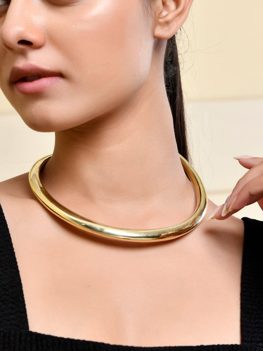 Minimal Round Hasli Necklace