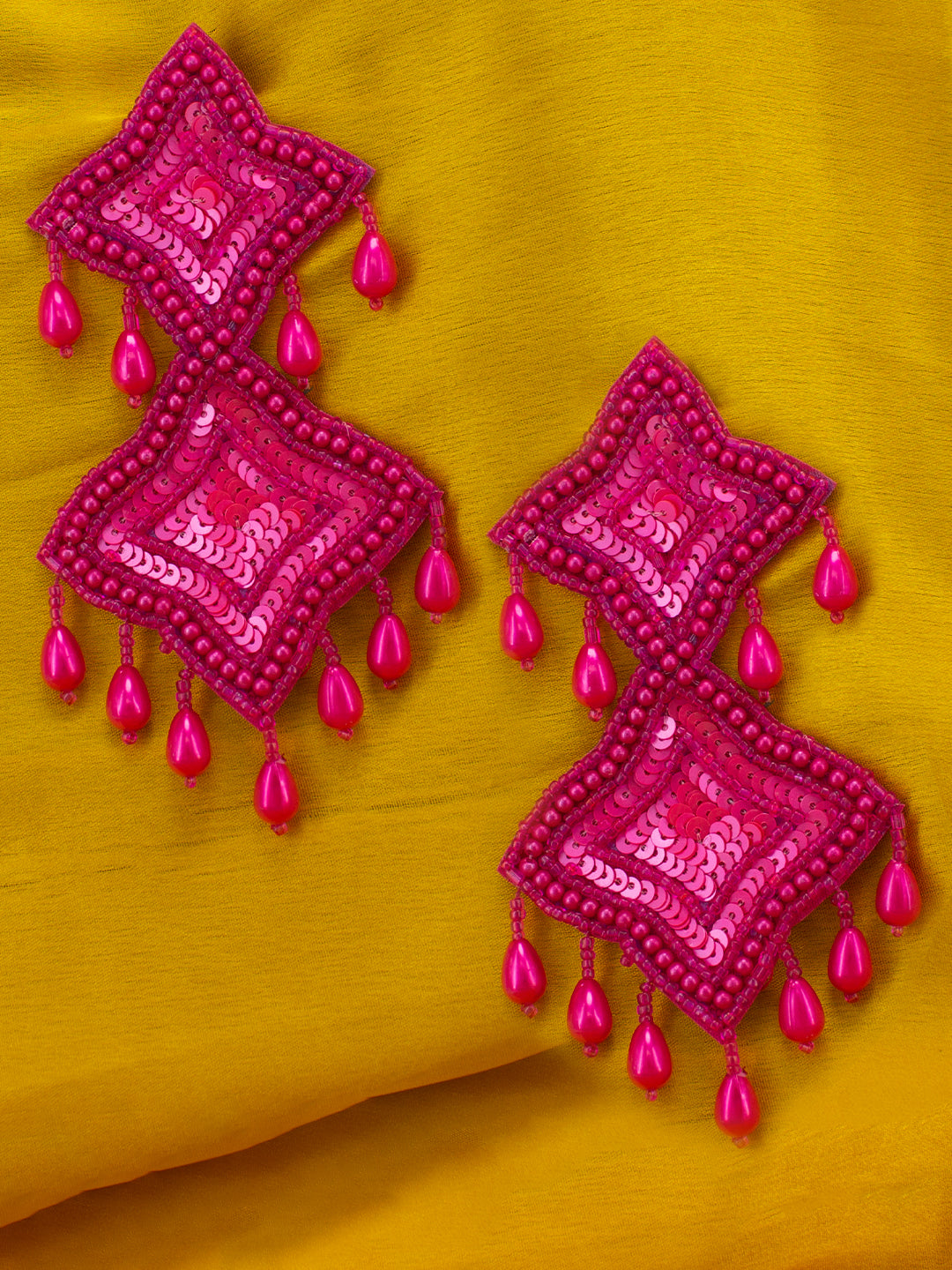 Red Beaded Star Quirky Drop Earrings