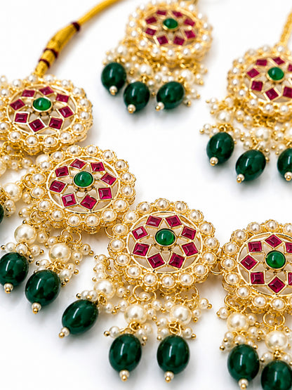 Gold-Plated Kundan Studded & Beaded Statement Jewellery Set