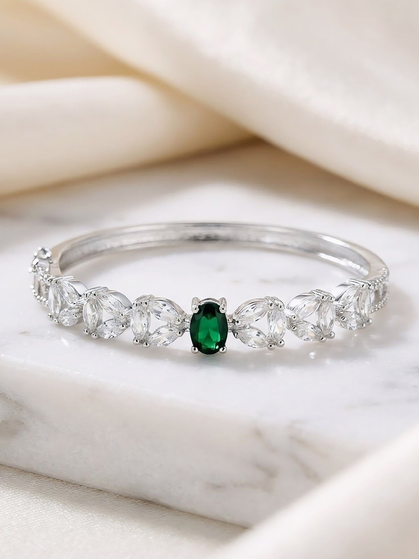 Silver Plated Green AD Minimal Bangle Bracelet for Women
