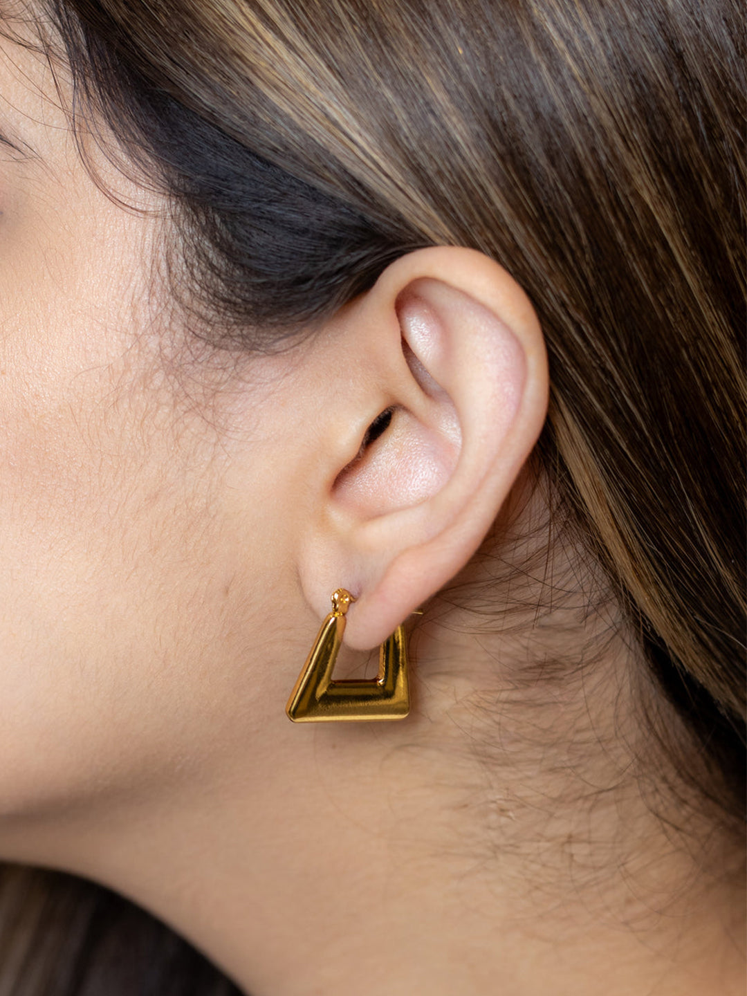 Stainless Steel Anti Tarnish U Cut Hoop Earrings