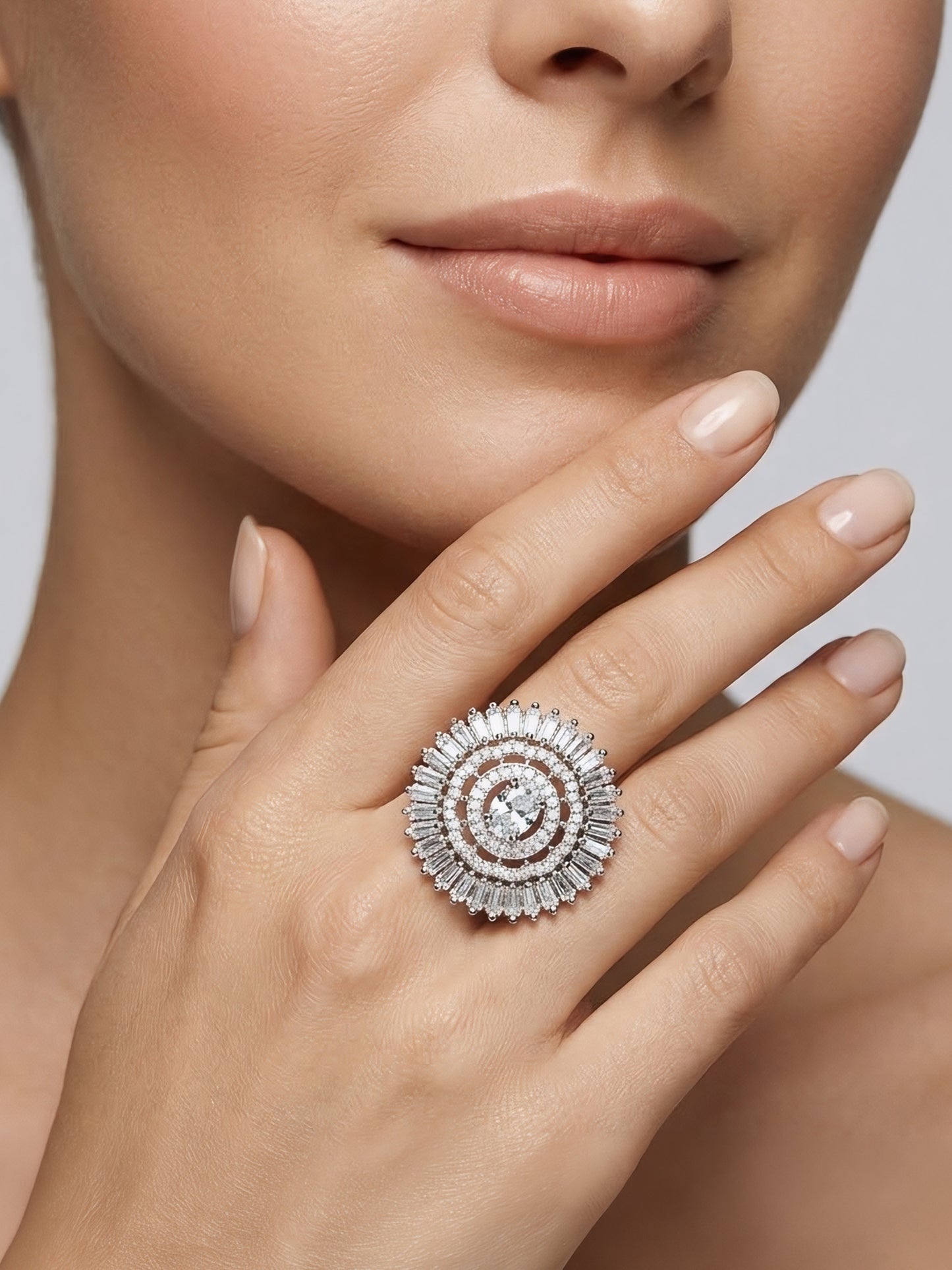 Silver Plated AD Round Adjustable Finger Ring for Women
