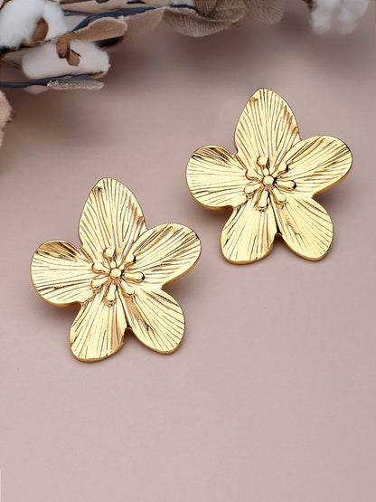 Stainless Steel Anti Tarnish Floral Stud Earrings