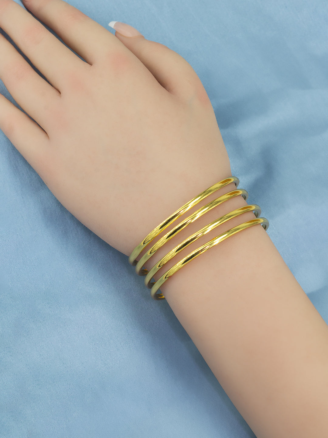 Set of 4 Brass Minimal Anti-Tarnish Bangles