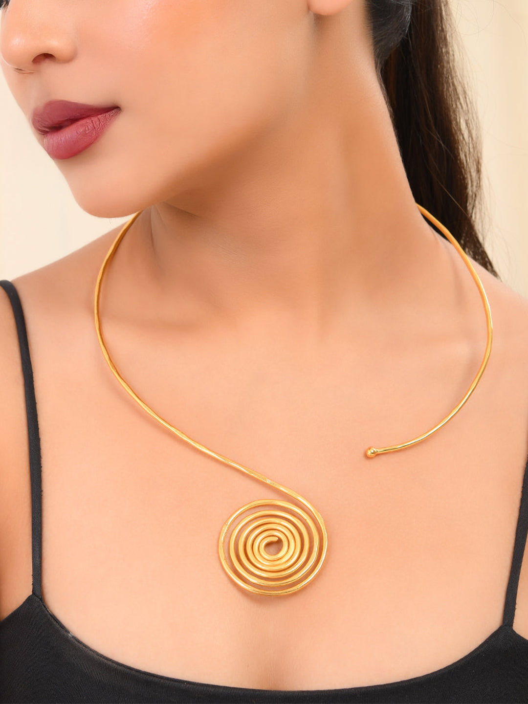 Spiral Hasli Necklace